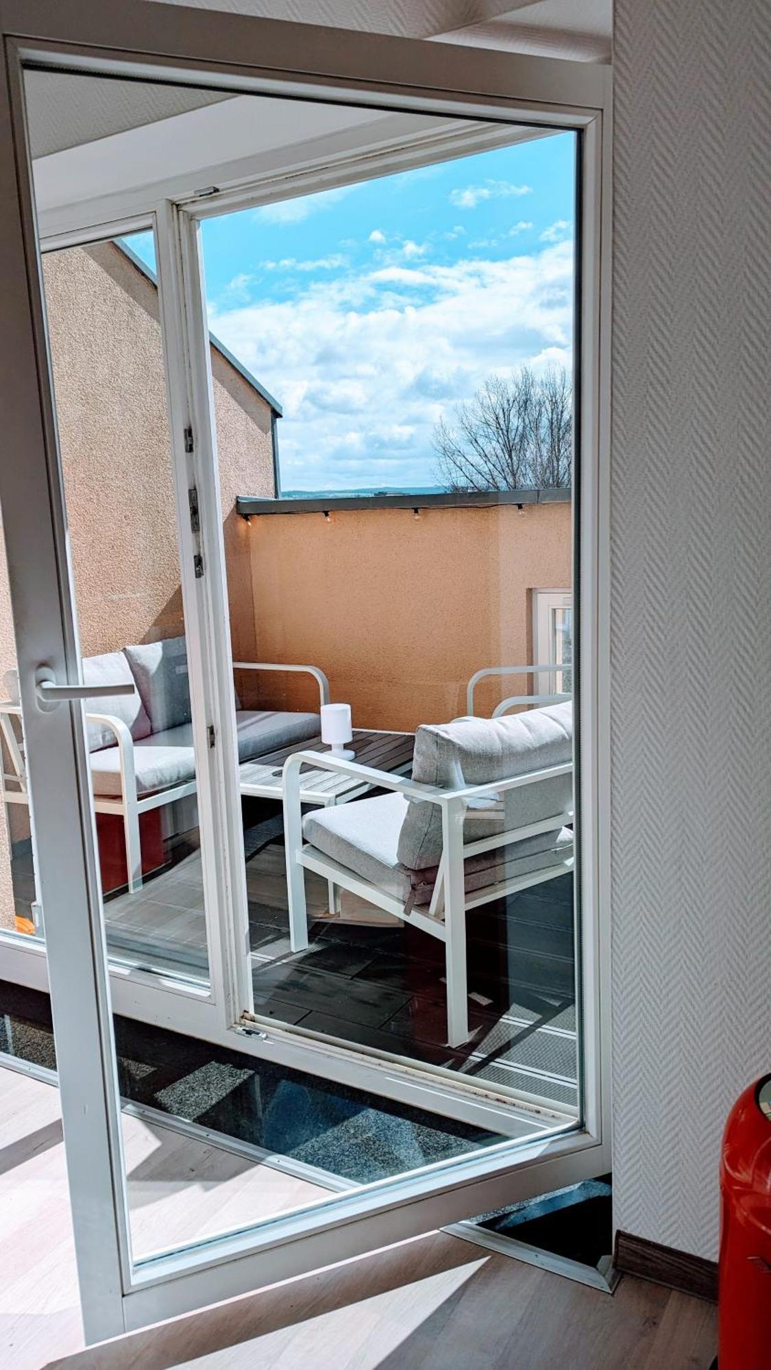 Rooftop Art Apartment, E-Roller,Ausblick,Wlan,Tv Chemnitz Exterior foto